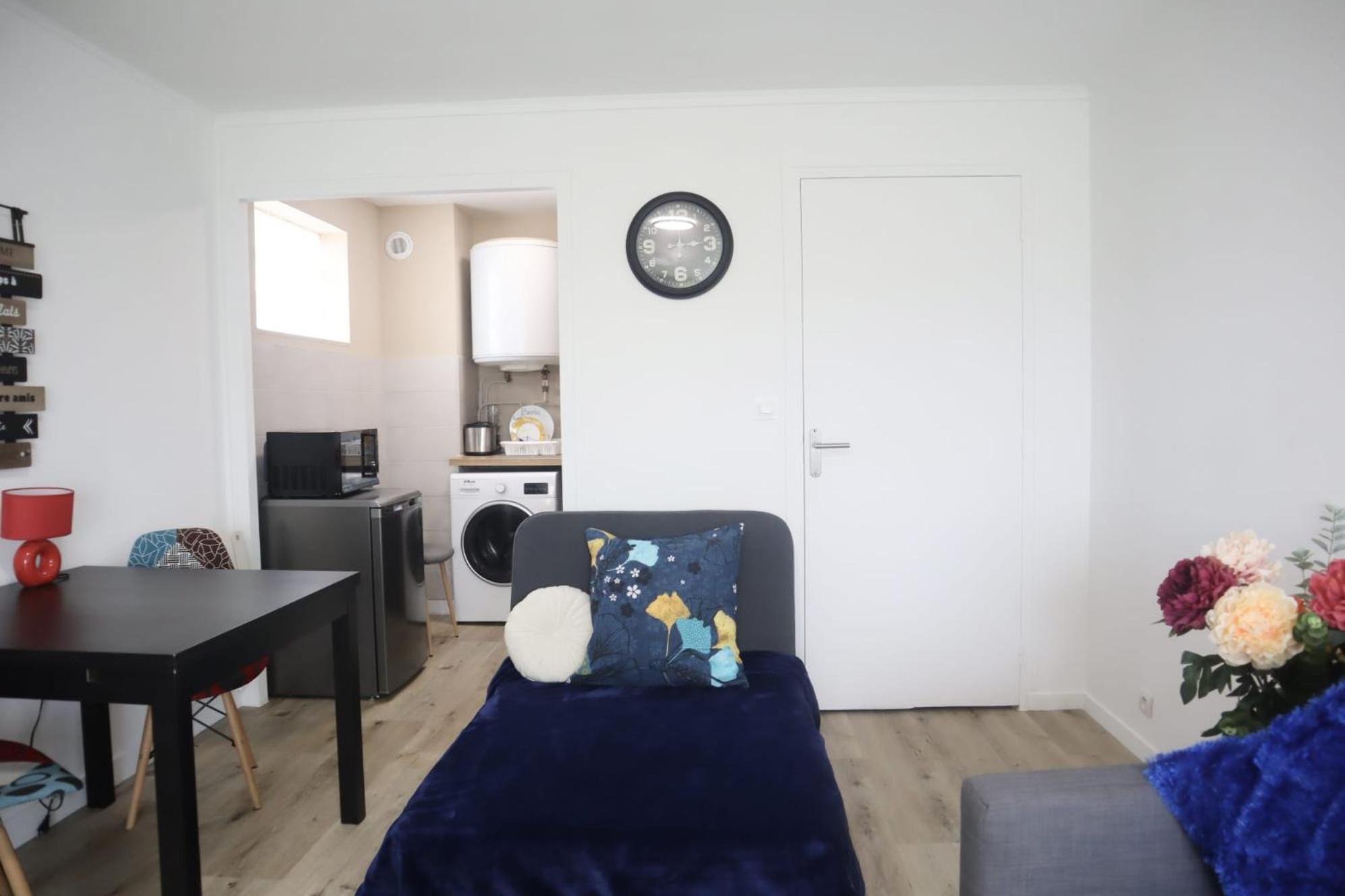 Cosy Sun-Mantes-La-Jolie Leilighet Eksteriør bilde