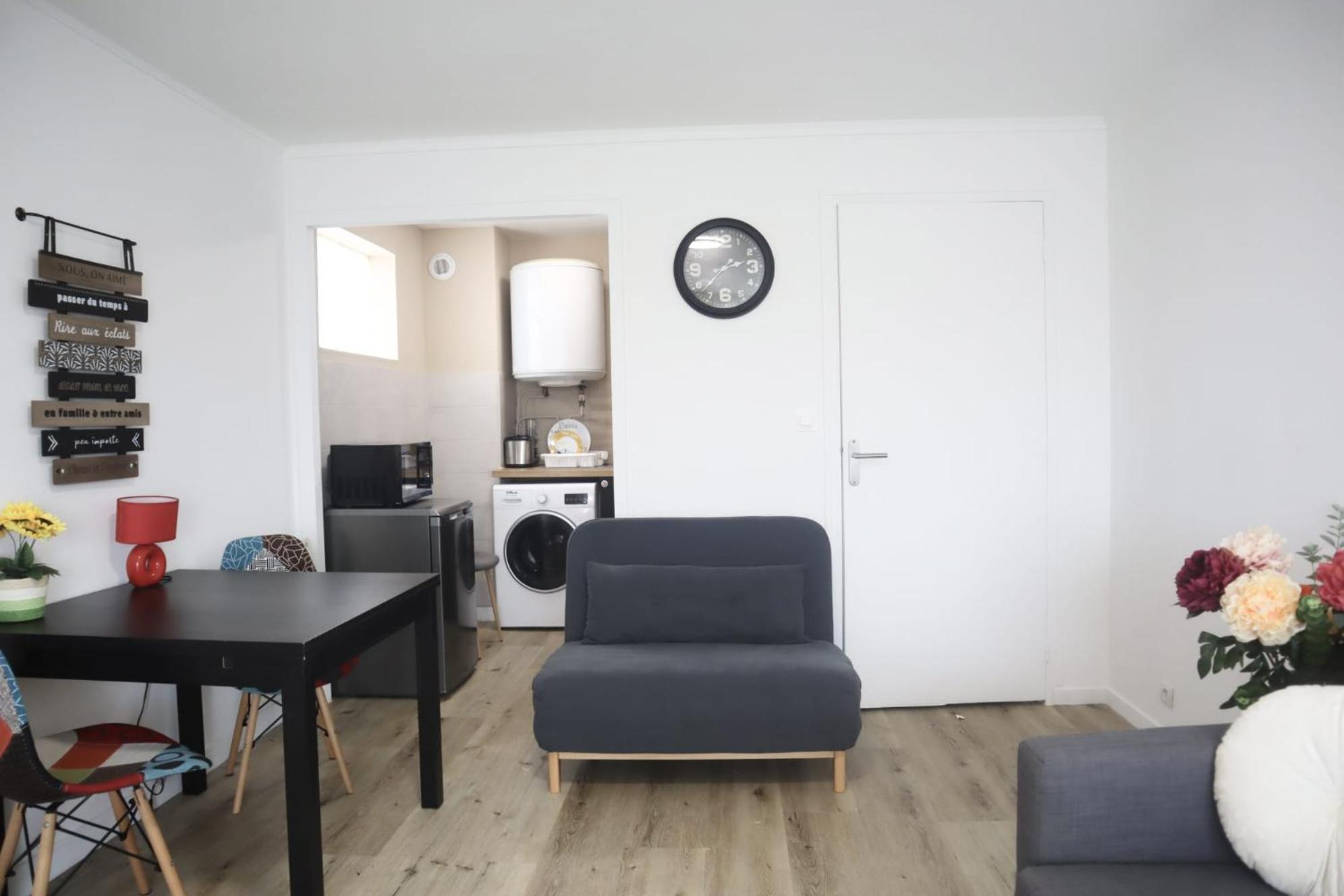 Cosy Sun-Mantes-La-Jolie Leilighet Eksteriør bilde